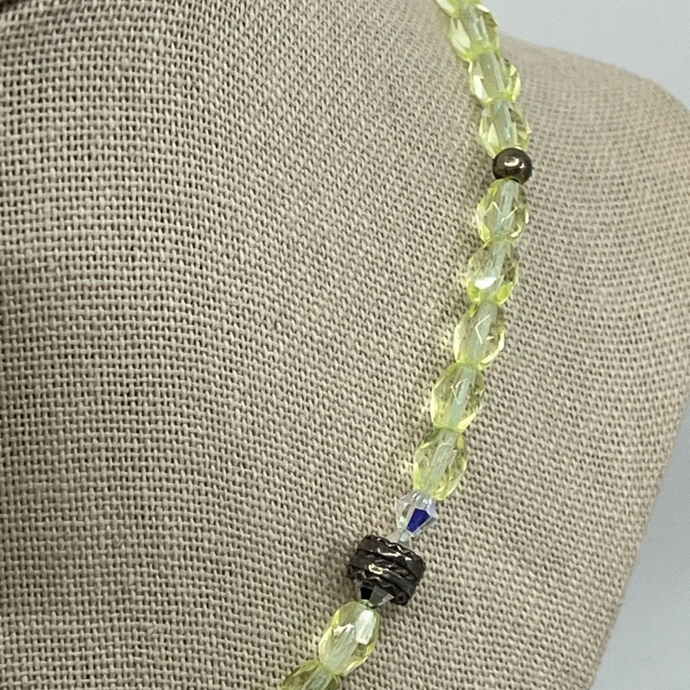 Vintage Handmade Silver Sun Pendant Necklace with Green Faceted Crystals - Picture 7 of 16
